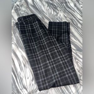 Forever 21 legging/pants size L